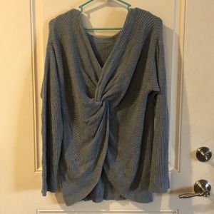 Market & Spruce Large Twist Back Blue/Gray Sweater